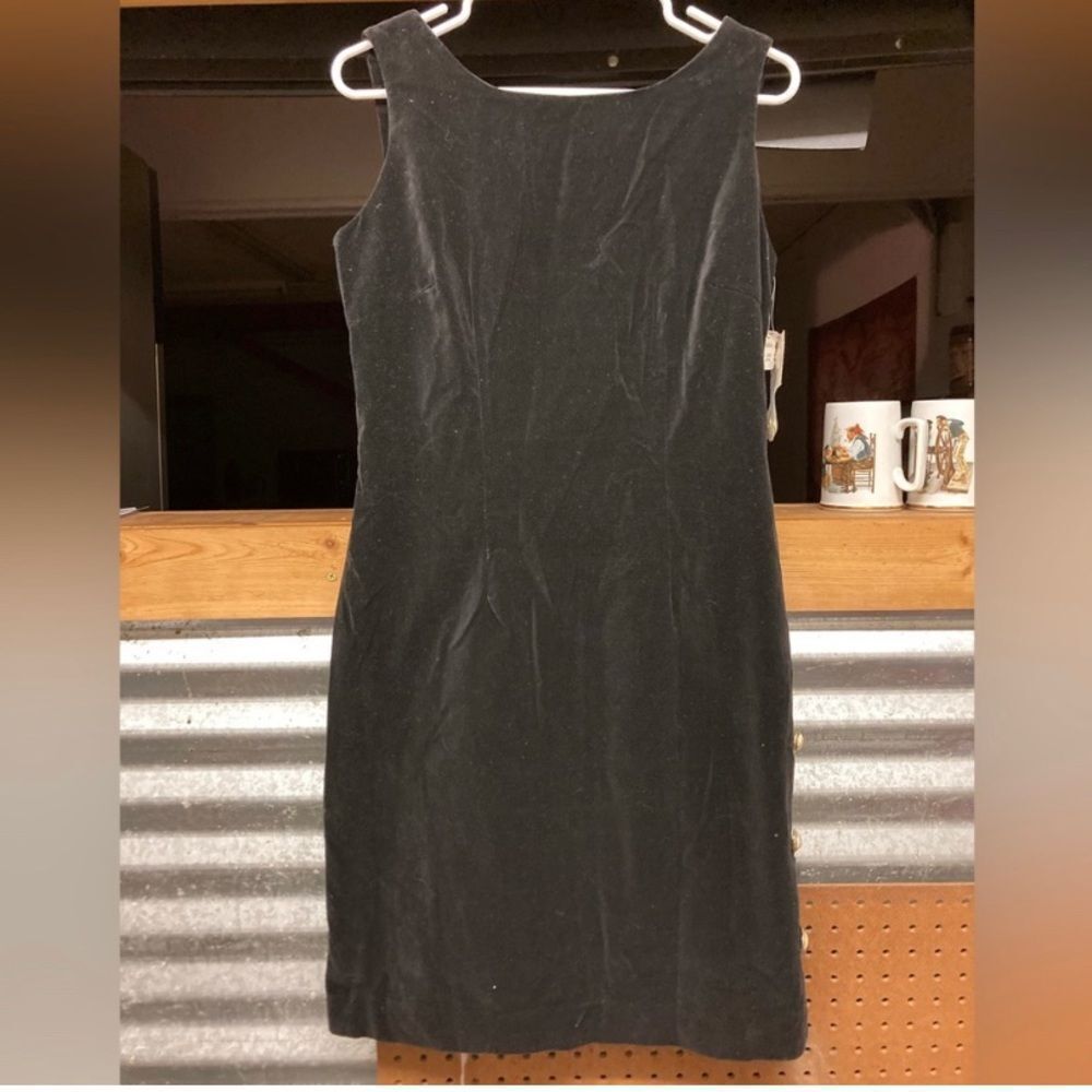 Rebecca Thomas Pearl accented dress sz. 8 NWT